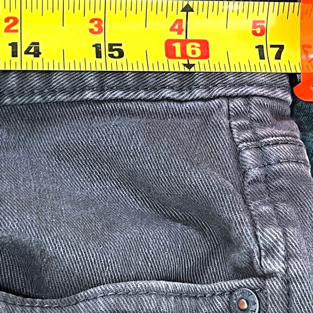 John Varvatos Bowery Charcoal Gray Denim Jeans size 33X30  #20 - Picture 4 of 7